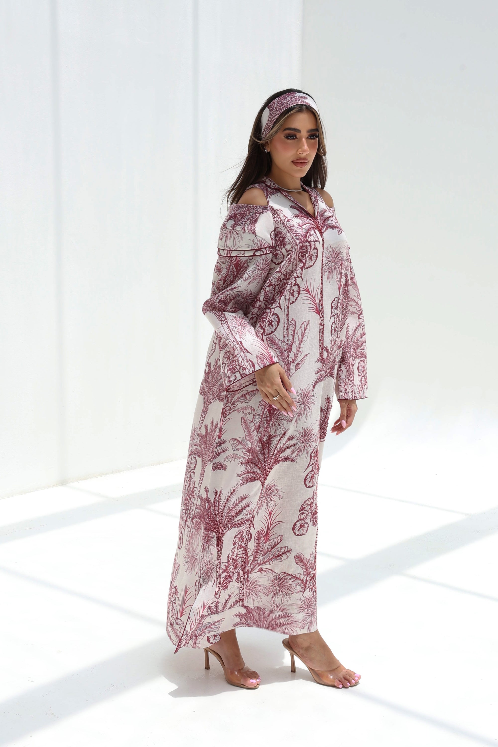 Palm Escape Open Shoulder Linen Blend Jalabiya in burgundy palm print, side view