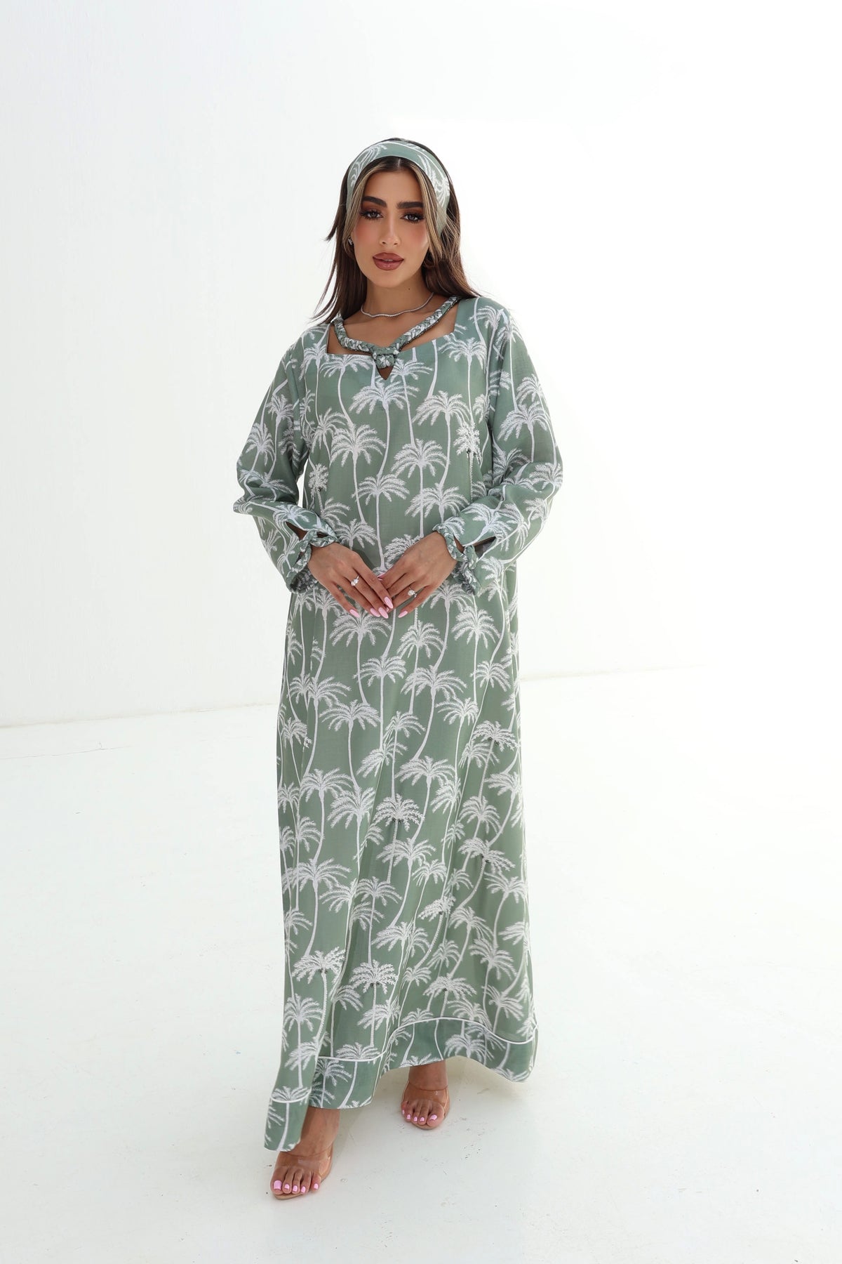 Palm Haven green palm print linen blend jalabiya with long sleeves and flowing modest silhouette