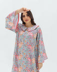 Pastel Chrysanthemum Peter Pan Collar Linen Blend Jalabiya Peter Pan collar detail