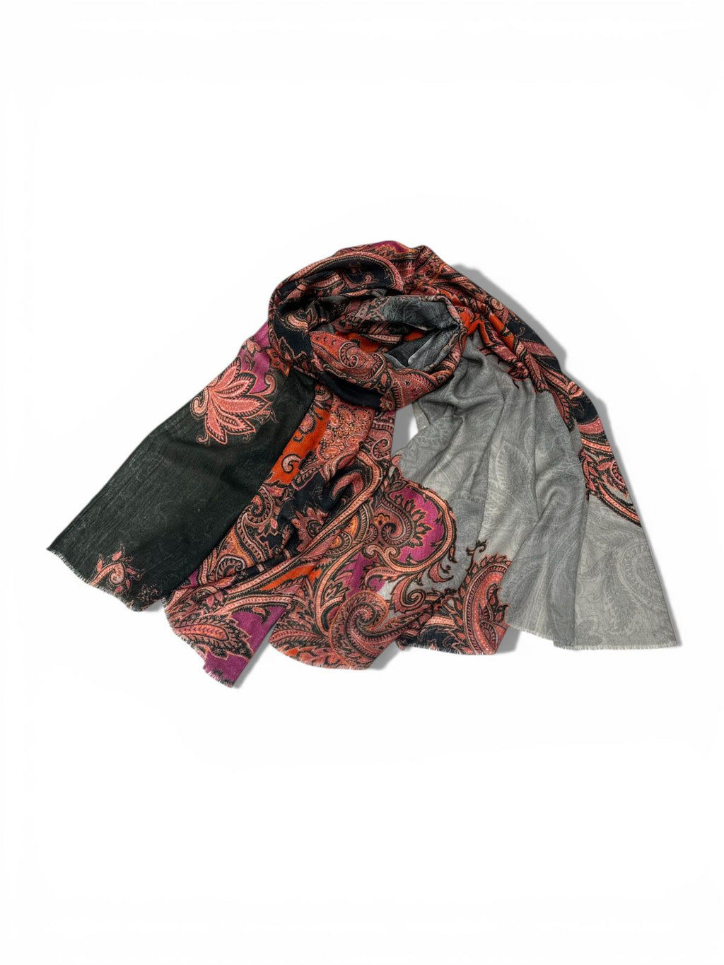 S02 - Paisley