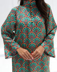 High neckline detail on Emerald Mosaic Medallion Linen Blend Jalabiya