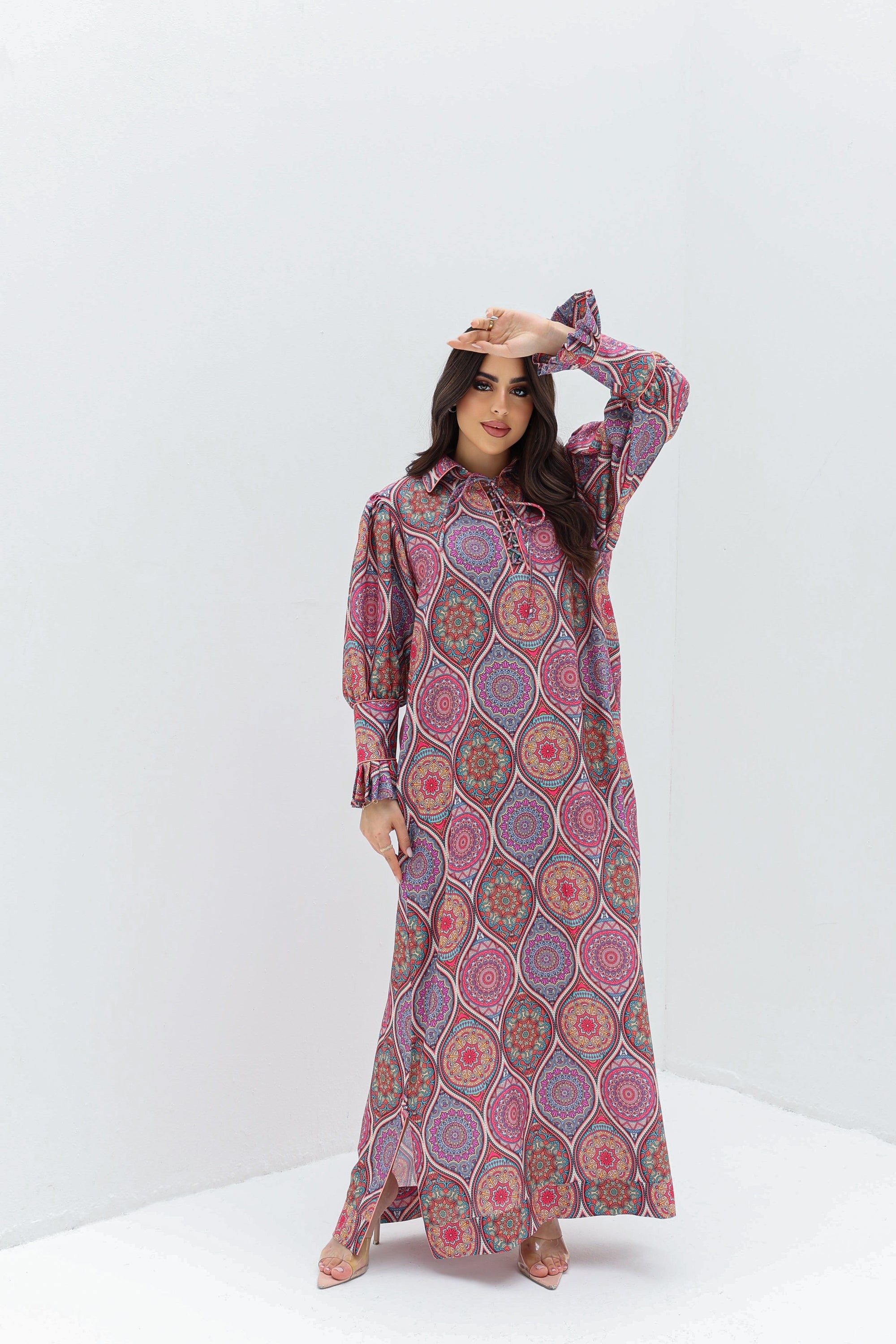 Medallion Mosaic Linen Blend Jalabiya side view